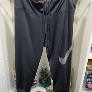 Nike workout leggings